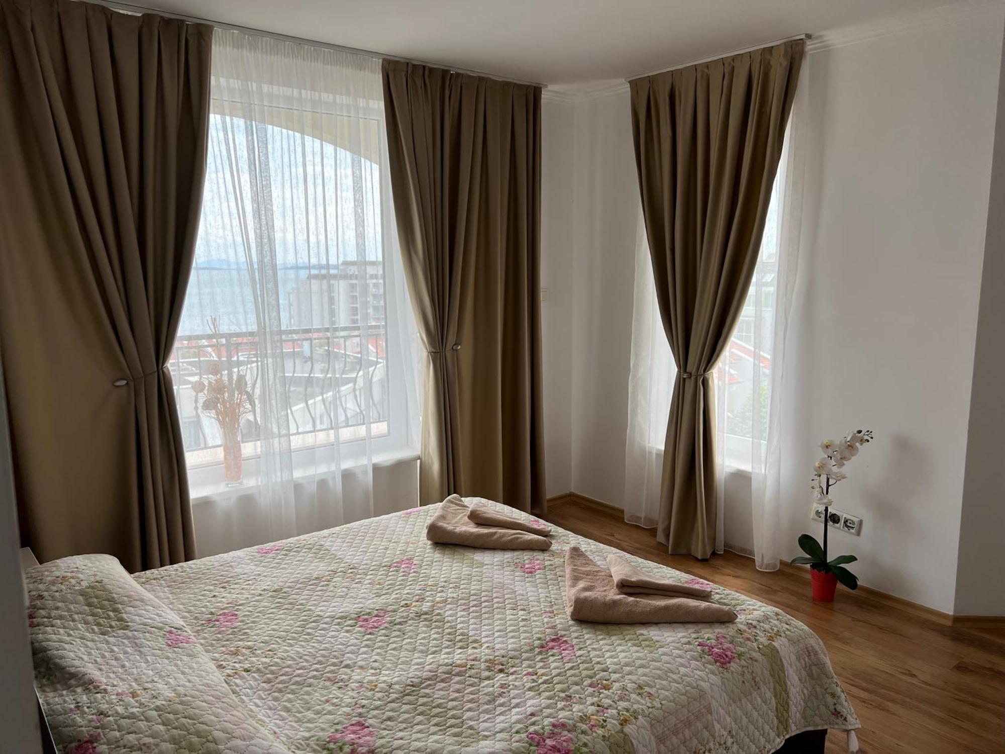 Antorini Apartments 圣弗拉斯 外观 照片